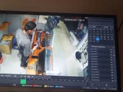 حیدری مارکیٹ میں واقع شوروم کے منیجر نے خود کو گولی مار کرخود کشی کرلی