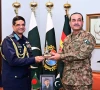 فیلڈ مارشل سے بنگلہ دیش کے ایئرچیف کی ملاقات، دفاعی تعلقات کے فروغ کا عزم