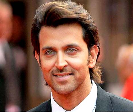 https://img.express.pk/media/images/02-hritiek-roshan/02-hritiek-roshan.webp