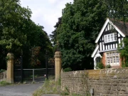 دنیا کی محفوظ ترین عمارت جس کو ایٹم بم بھی تباہ نہیں کرسکتا، کہاں اور کس کی ملکیت ہے؟