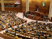 پنجاب اسمبلی؛ اجلاس کے دوران کتاب پڑھنے، اسپیکر اور تقریرکرنے والے رکن کے درمیان سے گزرنے پر پابندی