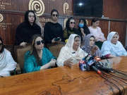 خیبرپختونخوا؛ خواجہ سراؤں کا بھتہ نہ دینے پر ٹارگٹ کلنگ اور پولیس پر ضلع بدری کے الزامات