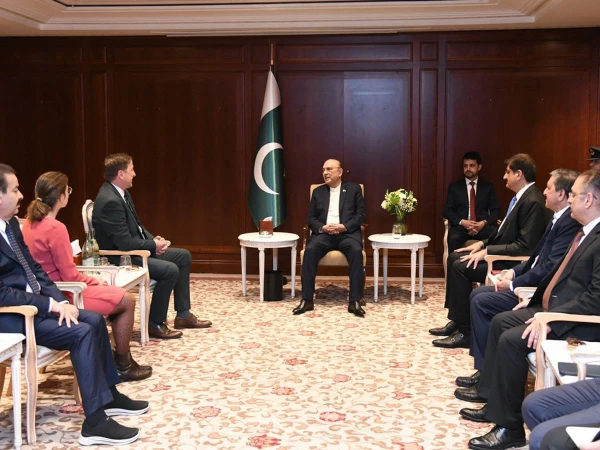 تصویر: ایکسپریس صدر آصف زرداری کا جرمنی کا کامیاب دورہ مکمل، صحت کے شعبے میں تعاون پر اتفاق
