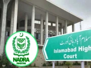 شہری کا پاسپورٹ بلاک، توہین عدالت کی درخواست پر چیئرمین نادرا کو نوٹس