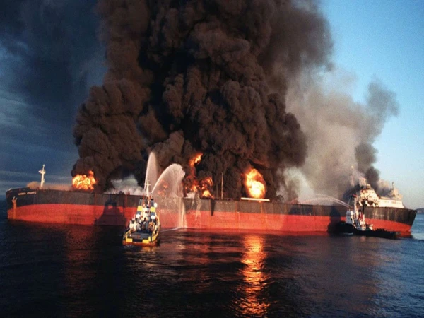 ایران کے امریکی اور اسرائیل اہداف پرحملے، اہم ٹھکانے تباہ کرنے کا دعویٰ