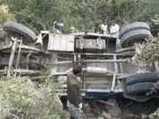 کہوٹہ میں مسافر وین ڈرائیور کی غفلت سے دریا میں جاگری، 3 افراد ہلاک