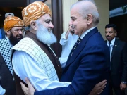 مولانا فضل الرحمان کا وزیراعظم سے رابطہ، عازمین حج کے مسائل پر فوری اقدامات کا مطالبہ