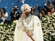 بھارتی گلوکار اور اداکار دلجیت دوسانجھ کو نسلی تعصب کا سامنا