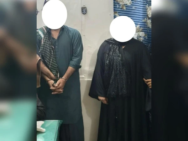 کراچی؛ آن لائن منشیات فروشی کے الزام میں خاتون سمیت دوملزمان