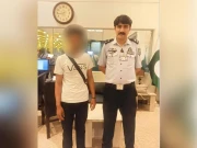 پاسپورٹ پر جعلی امیگریشن اسٹمپس کا انکشاف، سیکنڈری پروفائلنگ کے دوران مسافر آف لوڈ