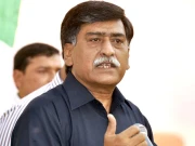 صوبہ بنے گا تو جنوبی سندھ، ٹیکس دینے کے باوجود کوئی سہولت نہیں اجرک کو مسلط کیا جارہا ہے، آفاق احمد