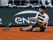 فرنچ اوپن ٹینس؛ اسپین کے الکاریز 5 گھنٹے طویل مقابلے کے بعد جیت گئے