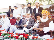 متحدہ مجلس عمل کو بحالی سے پہلے ہی بقاکے لالے پڑ گئے