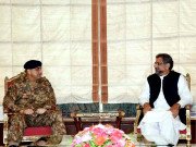 اسلام آباد دھرنا اپنے لوگوں کے خلاف طاقت استعمال نہیں کرسکتے آرمی چیف