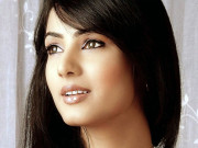 اسکرپٹ کی بنیاد پر فلم سائن کرتی ہوں 