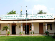 پاکستان اور آزاد کشمیر کی ٹیکس اتھارٹیز میں تنازع شدت اختیار کر گیا