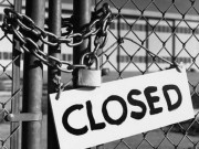 تنخواہوں کی عدم ادائیگی سیہون ڈیولپمنٹ اتھارٹی کے ملازمین نے دفاتر کو تالے لگا دیے