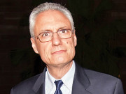 بھارتی سپریم کورٹ کا اطالوی سفیر کو ملک نہ چھوڑنے کا حکم 