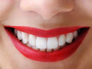 مہکتی سانسیں اور چمکتے دانت لگائیں شخصیت کو چار چاند