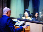 کلبھوشن سے اہل خانہ کی ملاقات اور بھارتی رد عمل