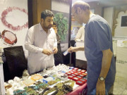 کراچی پھر قیمتی اور نیم قیمتی پتھروں کی تجارت کا مرکز بننے لگا