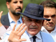 ’’خدا کا خوف کریں‘‘ این آر او کے سوال پر شہباز شریف کا ردعمل