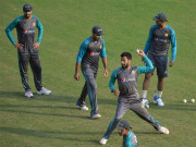 پاکستانی بیٹسمینوں کو پھنسانے کیلیے باؤنسرز کا جال تیار