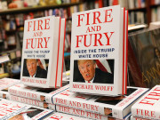 ’’ صدر ٹرمپ ننگا ہے‘‘ امریکی صحافی کی کتاب میں ہوشربا انکشافات