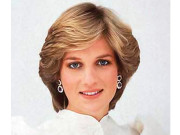  لندن برطانوی شہزادی لیڈی ڈیانا کے 10ملبوسات 8لاکھ 62 ہزار پاؤنڈ میں نیلام 