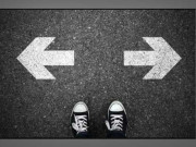 اب لازم ہے کہ نوجوان خود فیصلہ کرے