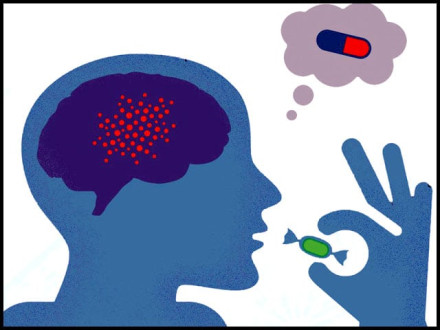 پلاسیبو ایفیکٹ (placebo effect) دراصل طبی کے بہ جائے ایک نفسیاتی مظہر ہے۔ فوٹو: سوشل میڈیا
