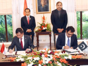 انڈونیشیا سے ایل این جی سمیت 4 معاہدوں پر دستخط