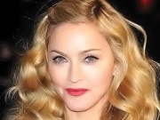 ارب پتی میڈونا کو اپنے غریب بھائی کی قطعاً پروا نہیں وہ جیے یا مرے ڈیلی میل