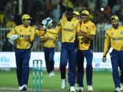 پشاور زلمی نے کوئٹہ گلیڈی ایٹرز کو دلچسپ مقابلے کے بعد شکست دیدی