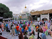 بھا رت کی ہٹ دھرمی پاکستانیوں کو اجمیر شریف جانے سے محروم کر دیا