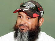 غیرملکی پلیئرز کو زیادہ رقوم دینا غلط رجحان ہے مشتاق احمد