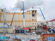 روس شاپنگ مال میں آتشزدگی کا افسوس ناک سانحہ