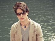 بالی ووڈ اداکار ’’باغی 2‘‘ میں ٹائیگر شیروف کی اداکاری پر واہ واہ کر اٹھے