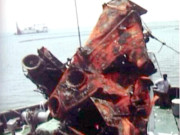  28سال قبل سمندر میں ڈوبنے والے جہاز کو نکالنے کا کام شروع