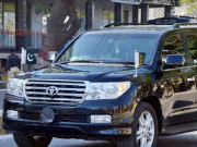 وزرا اور چیف جسٹسز سمیت سرکاری افسران کے زیر استعمال مہنگی گاڑیوں کا نوٹس