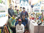 بنگلادیشی کرکٹ کوچ نے باتھ روم میں دفتر بنالیا