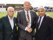 نارتھمپٹن شائر کا مشتاق محمد کے لیے اعزاز سوئٹ نام کردیا