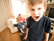 بچوں کے درمیان اختلافات درست تصفیہ ضروری ہے