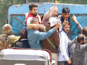 مقبوضہ کشمیر مودی کی آمد پر مکمل ہڑتال وادی میں ’’قاتل قاتل‘‘ کے نعرے