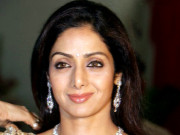 زیورات میری کمزوری ہیں سری دیوی کا اعتراف  