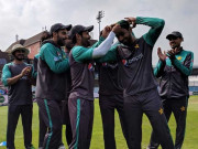عثمان صلاح الدین پاکستان کی جانب سے ٹیسٹ ڈیبیو کرنے والے 232 ویں کرکٹر