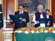 نگراں وزیراعلیٰ خیبر پختونخوا جسٹس ر دوست محمد خان نے حلف اٹھالیا