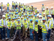 تھرکول بلاک 2 سے کوئلے کی پہلی تہہ دریافت