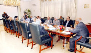 نگرں وزیراعظم نے توانائی کے بحران پر کابینہ کی 3 رکنی کمیٹی قائم کردی