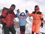 9 سالہ ننھی پاکستانی کوہ پیما سلینہ خواجہ نے 6050 میٹر بلند کوزہ سر چوٹی کر لی